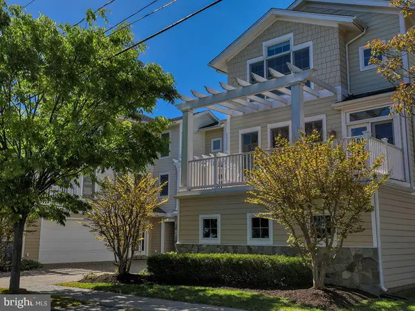 18-c Christian St, REHOBOTH BEACH, DE 19971