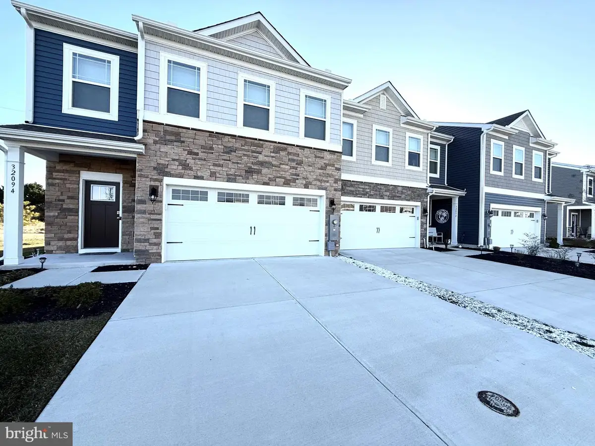 32094 Sand Bank Ln, Millville, DE 19967 - #1