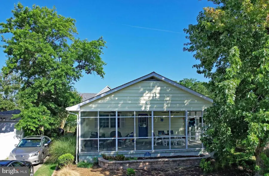 327 Country Club Dr, Rehoboth Beach, DE 19971 - #2