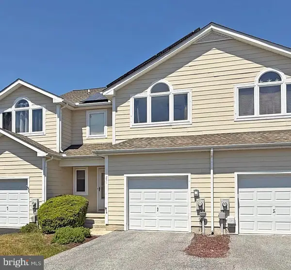 251 Lakeside Dr, LEWES, DE 19958