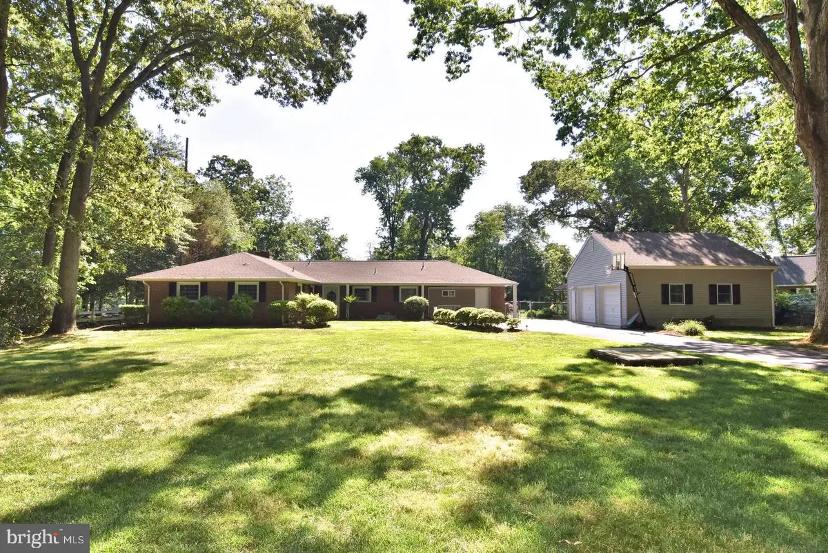 9834 N Shore Dr, Seaford, DE 19973 - #1