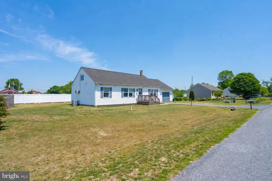 18363 Pin Oak St, Ellendale, DE 19941 - #2