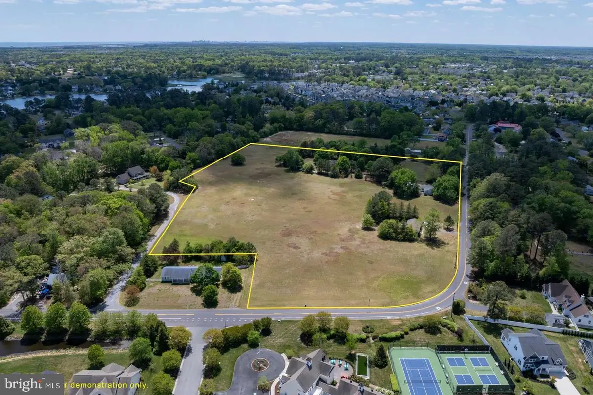 37186 Club House Rd, Ocean View, DE 19970 - #1