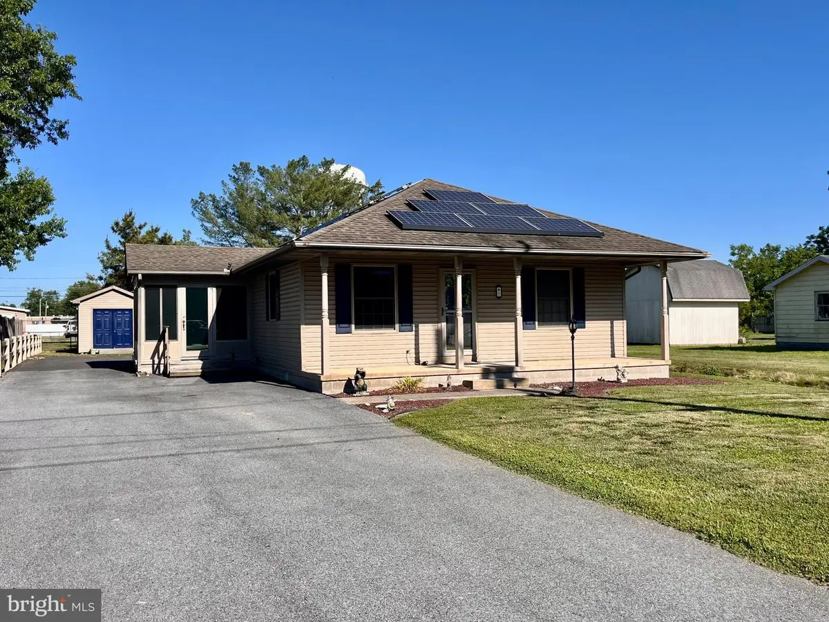 5 First St, Greenwood, DE 19950 - #1