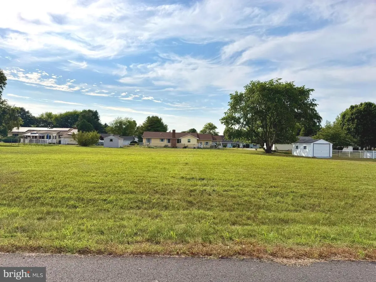 3 E Yorktown Rd, Milford, DE 19963 - #1
