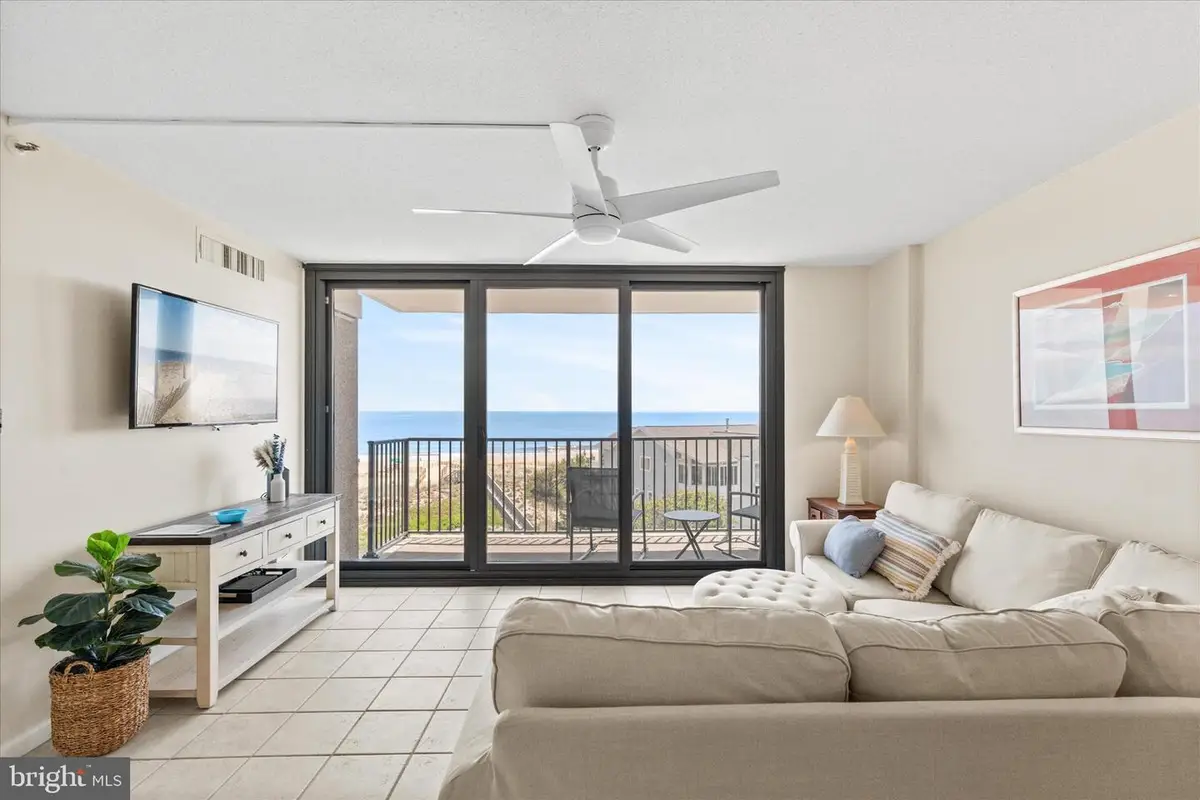 402 Island House Rd E #402, Bethany Beach, DE 19930 - #1