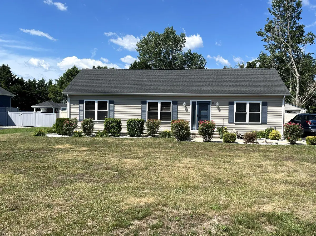 22 Circle Dr W, Milton, DE 19968 - #1