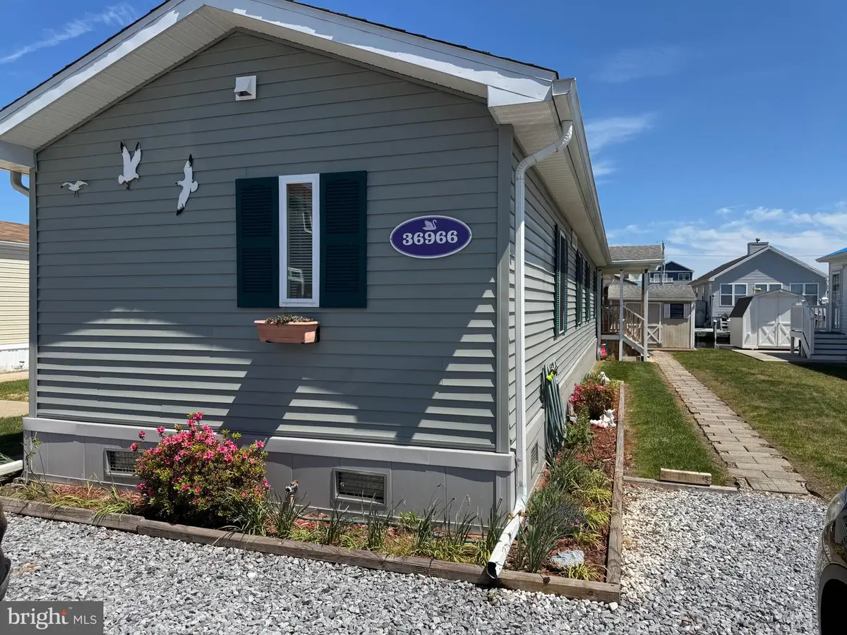 36966 Laws Point Rd, Selbyville, DE 19975 - #1