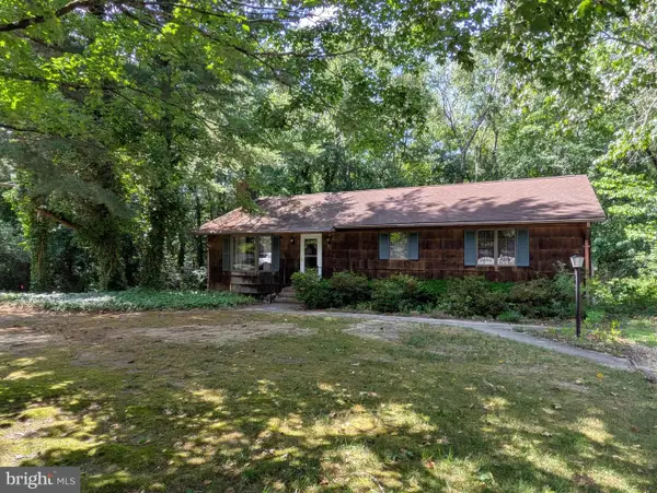 9683 Tharp Rd, SEAFORD, DE 19973