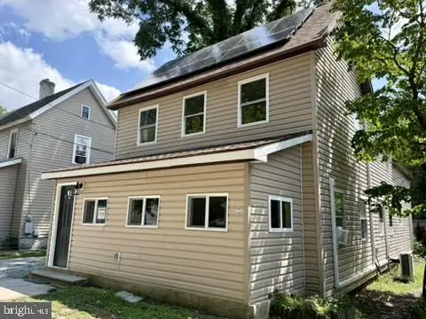 212 W 7th St, Laurel, DE 19956 - #2