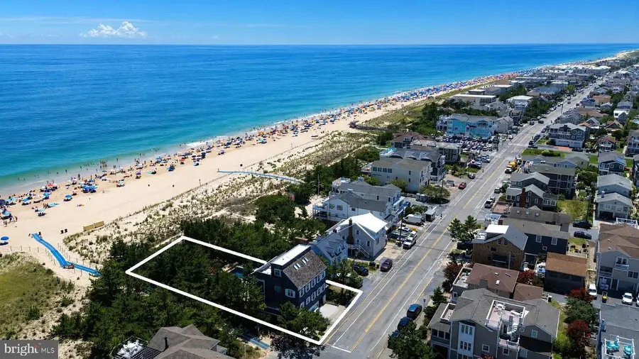 98 Fifth St, Bethany Beach, DE 19930 - #3