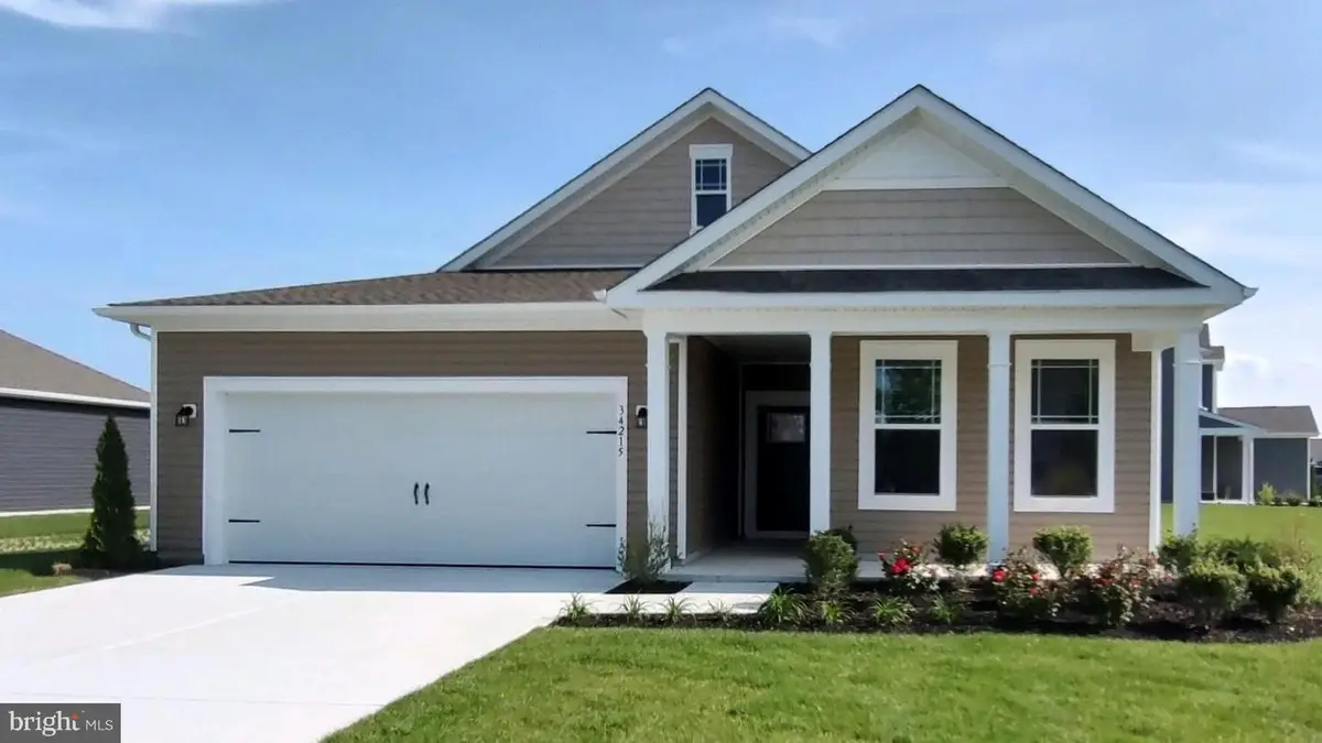 8706 Crystal Lake Dr, Selbyville, DE 19975 - #1