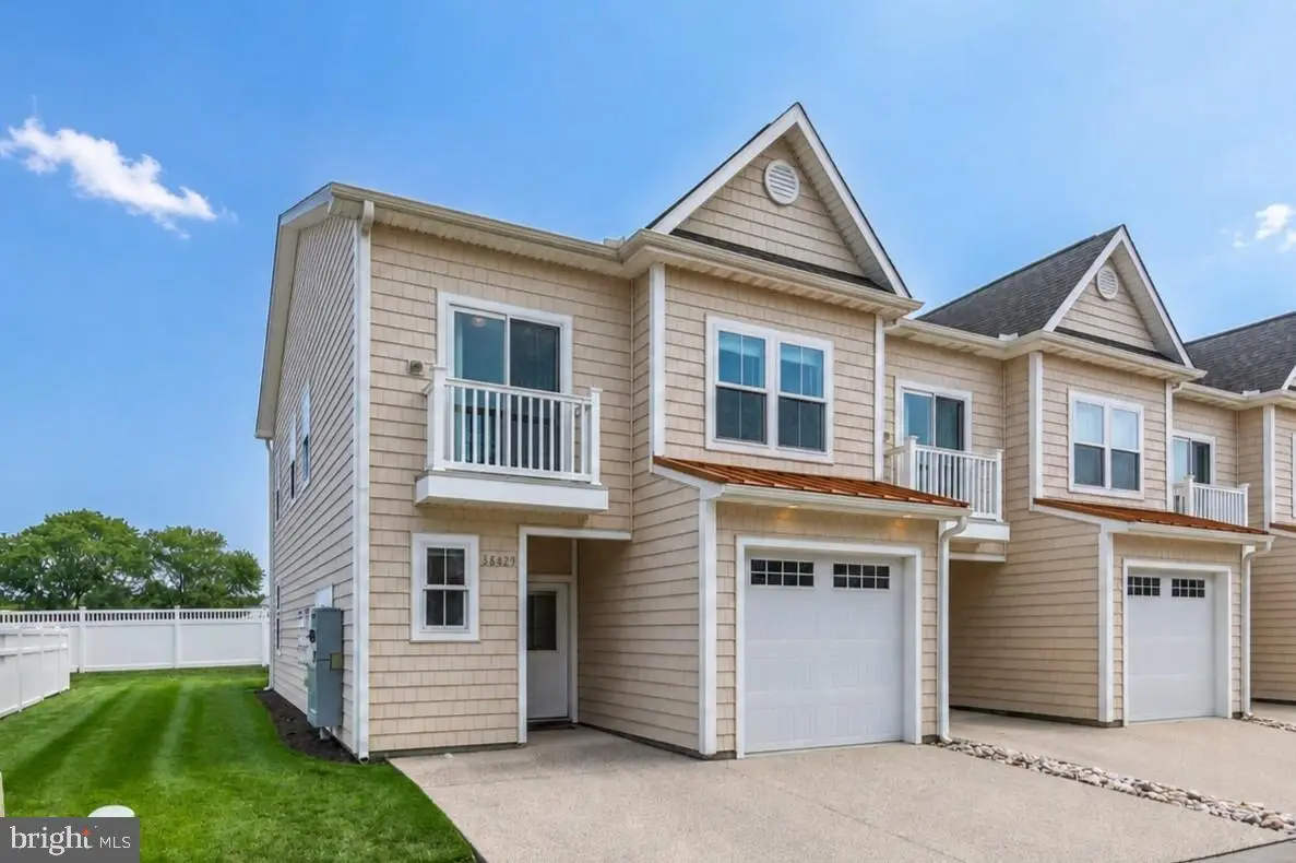 38429 Grand Ave, Ocean View, DE 19970 - #1