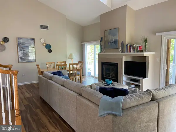 38947 Cypress Lake Cir #56147, BETHANY BEACH, DE 19930