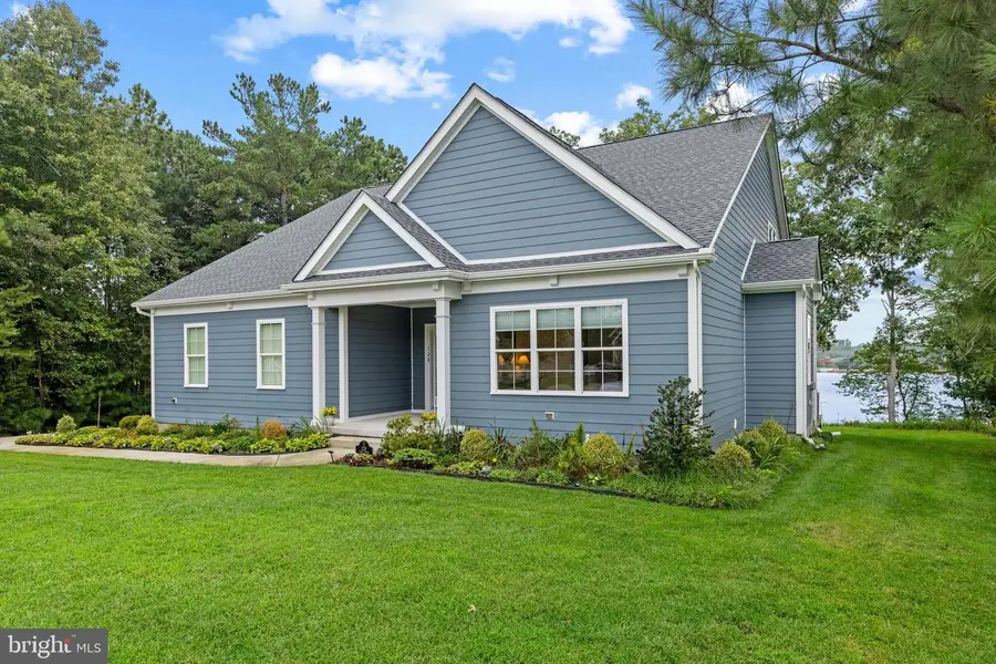 128 W Shore Dr, Milton, DE 19968 - #3
