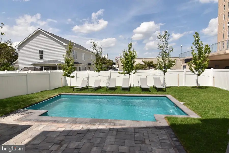 3 Laurel St, Rehoboth Beach, DE 19971 - #3