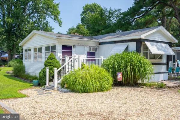 29531 Maple Rd, LEWES, DE 19958