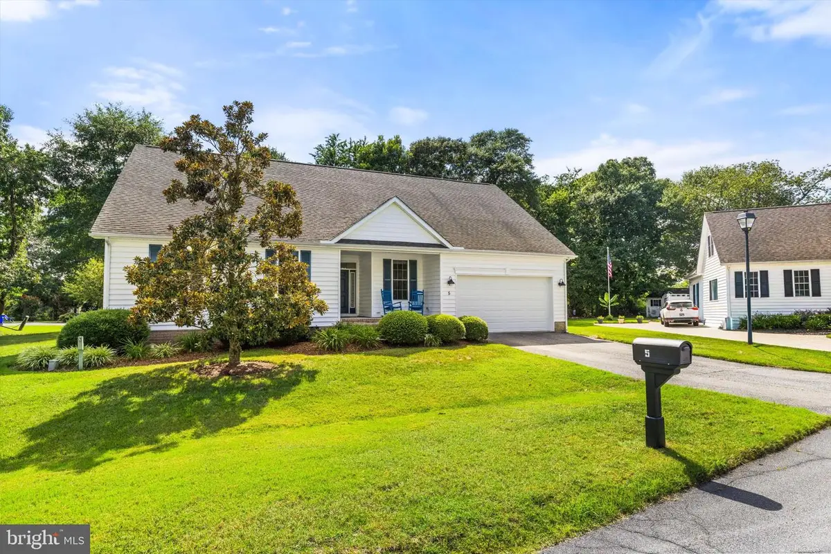 5 Virginia Ct, Ocean View, DE 19970 - #1