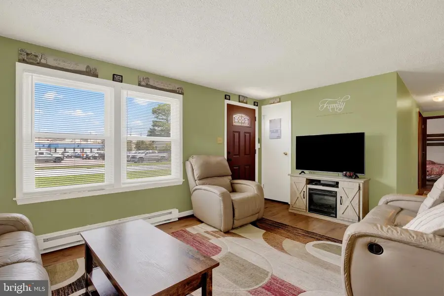 1 Waples Dr, Georgetown, DE 19947 - #3