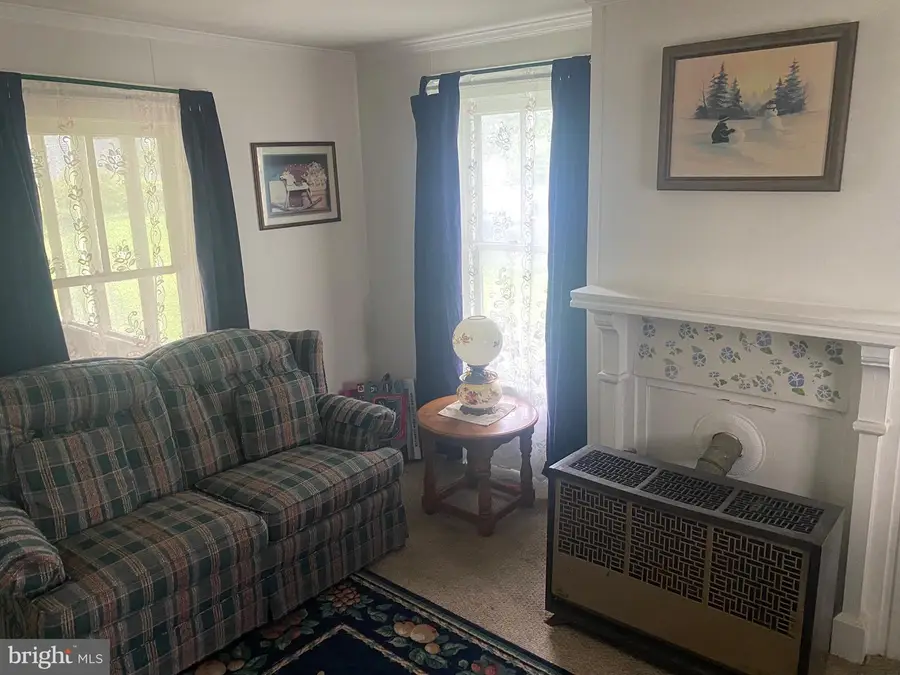 209 Harrington St, Seaford, DE 19973 - #2
