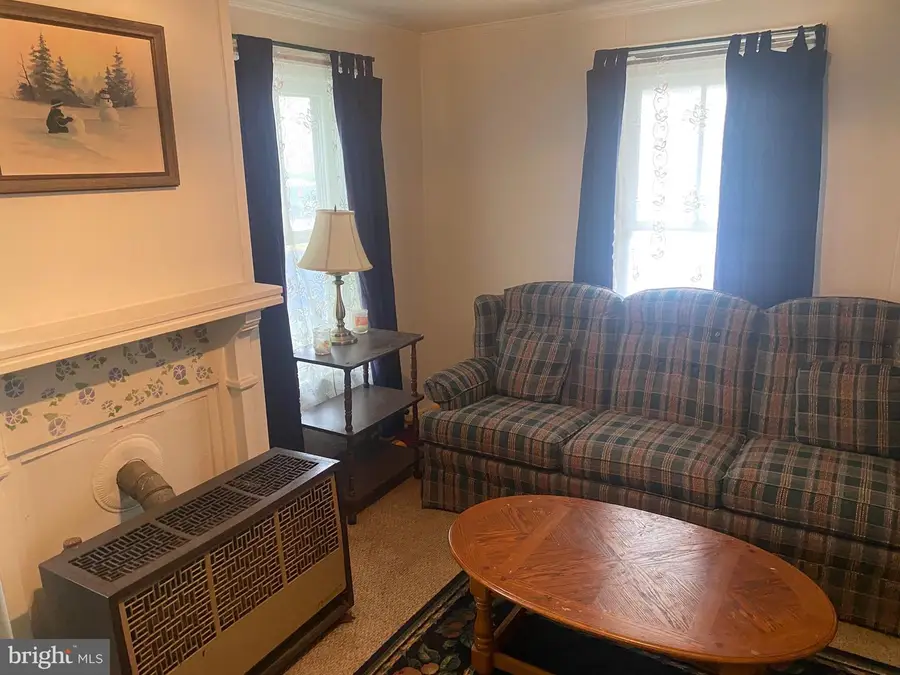 209 Harrington St, Seaford, DE 19973 - #3