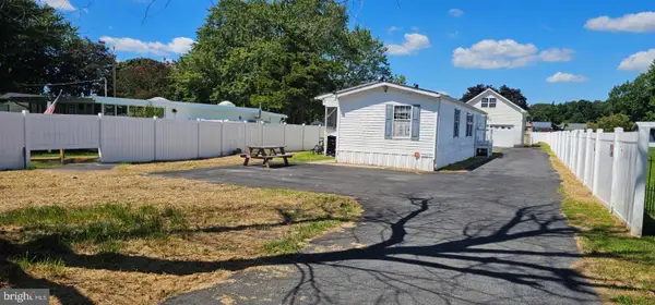 35611 Wolfe Neck Rd, REHOBOTH BEACH, DE 19971