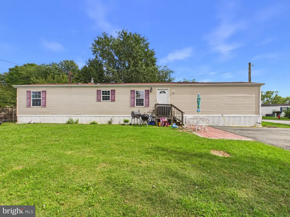 16301 Grandview St, Lewes, DE 19958 - #1