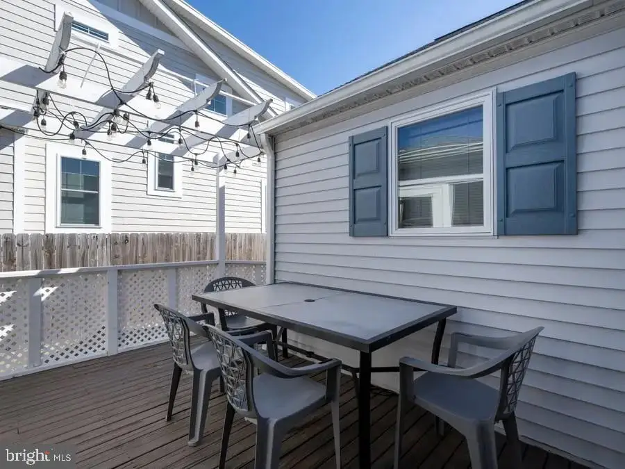 12 New Hampshire Ave, Lewes, DE 19958 - #3