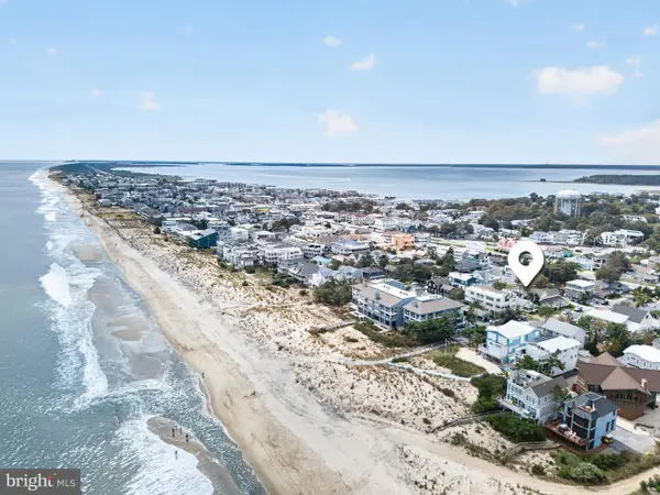 18 West St #a, REHOBOTH BEACH, DE 19971