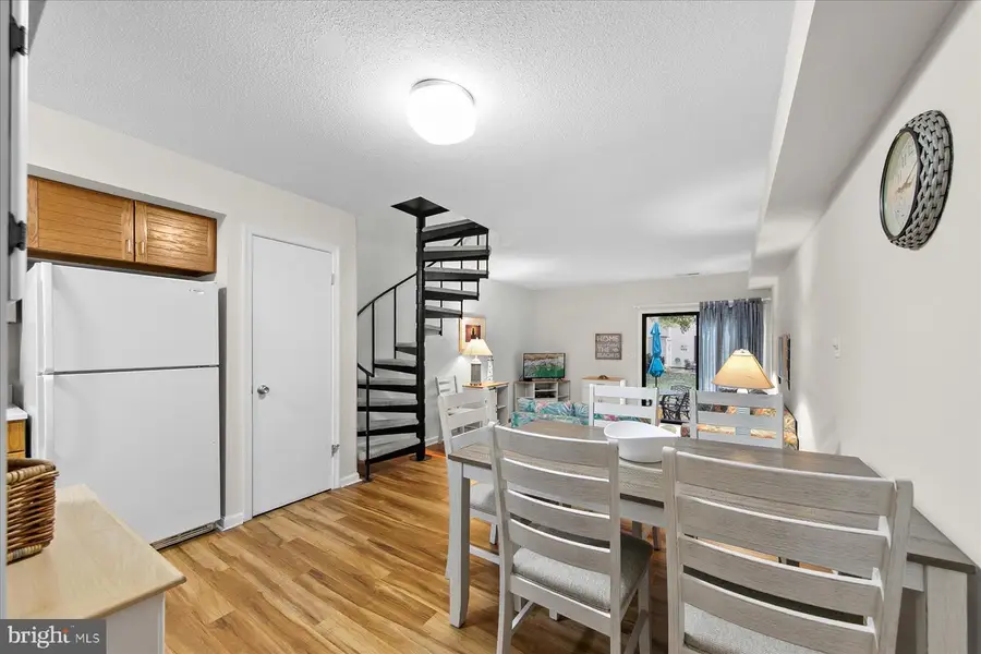39800 Sourwood Dr, Bethany Beach, DE 19930 - #3