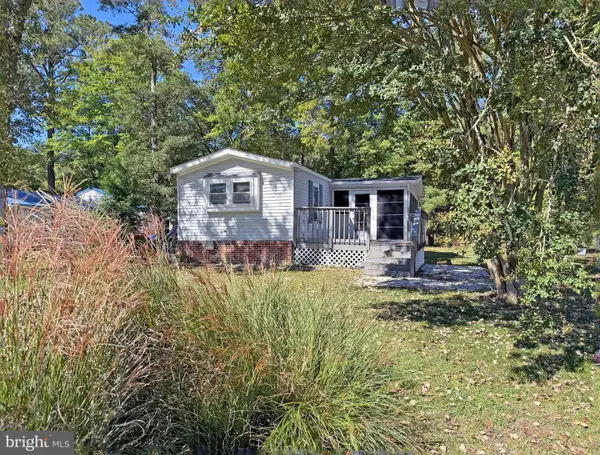 30947 Oakwood Rd, OCEAN VIEW, DE 19970