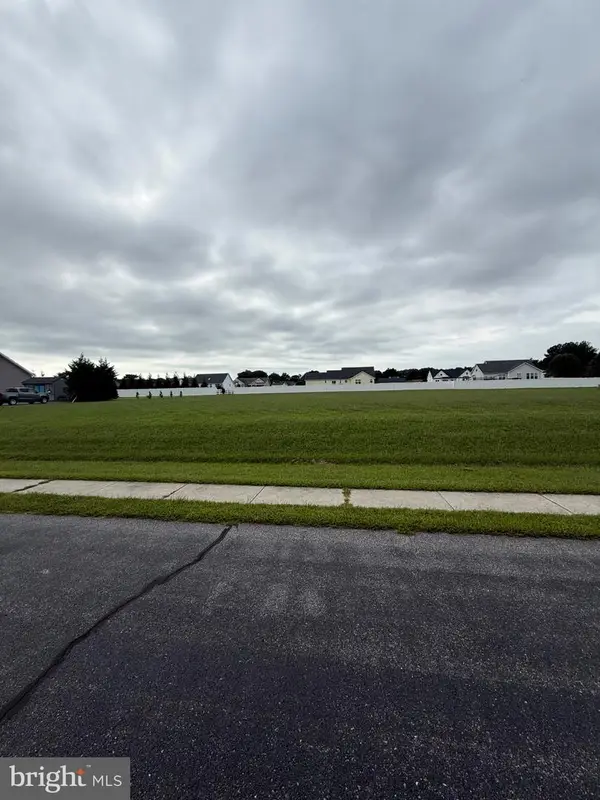 24737 Millpond Ln, GEORGETOWN, DE 19947