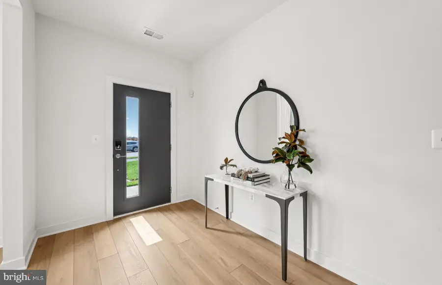 1201 Bear Oak Ln, Maryland City, MD 20724 - Image #2