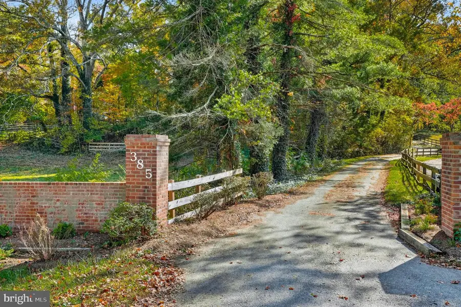 385 Mill Swamp Rd, Edgewater, MD 21037 - Image #3