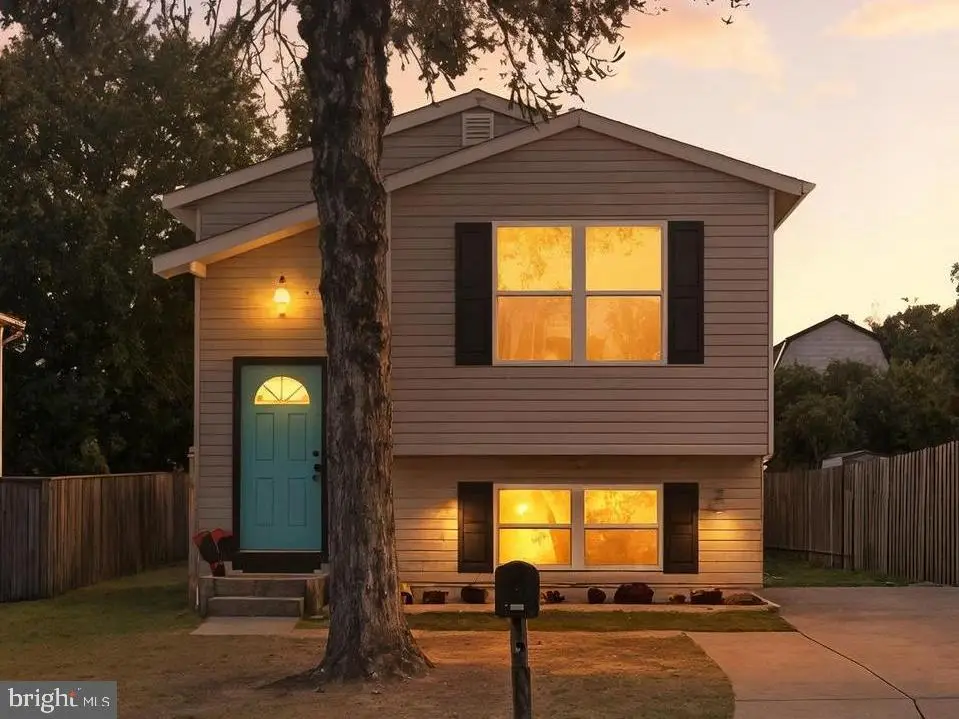 209 Lincoln Ave Sw, Glen Burnie, MD 21061 - Image #1