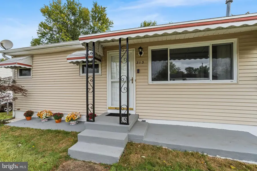 313 Park Hall S, Laurel, MD 20724 - Image #3