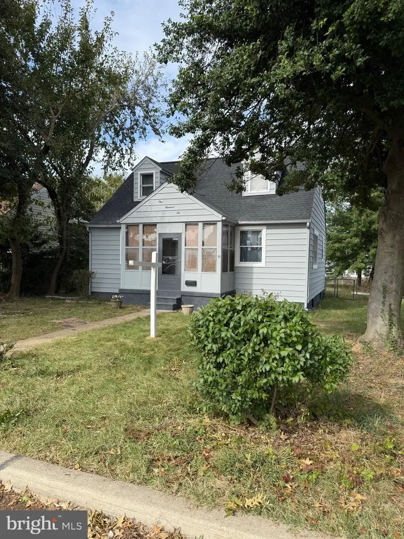 106 Townsend Ave, Baltimore, MD 21225 - Image #1