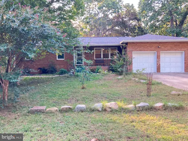 207 Oak Ave, SEVERNA PARK, MD 21146