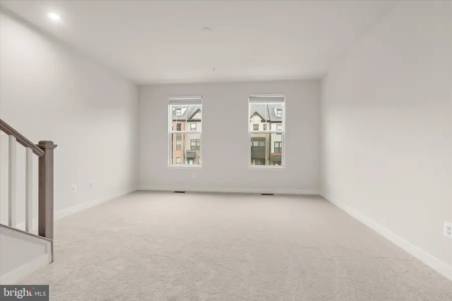 538 Levanna Ln, Glen Burnie, MD 21060 - Image #3