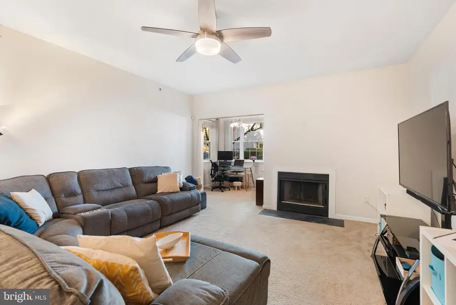 606 Moonglow Rd #103, Odenton, MD 21113 - Image #3