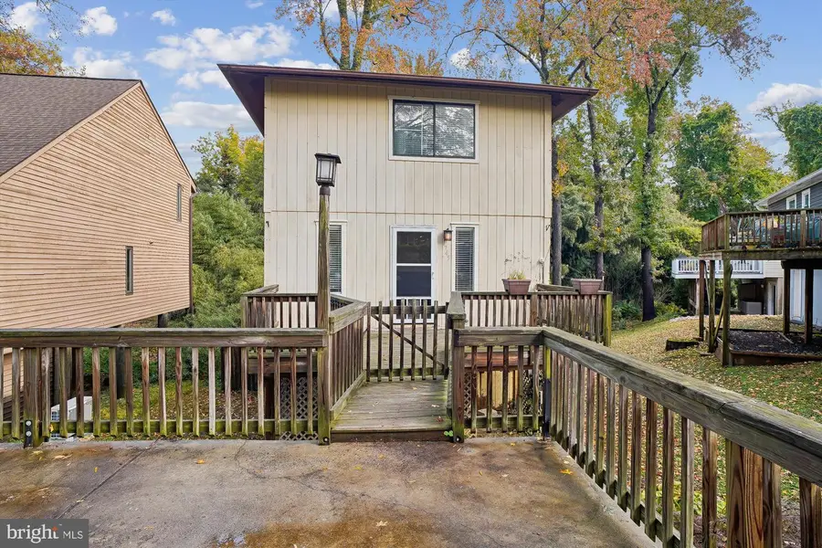 1745 Ridgely Rd, Edgewater, MD 21037 - Image #2