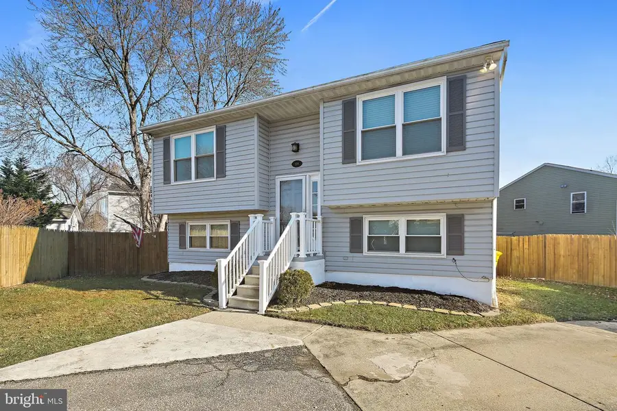 109 Westfield Rd, Glen Burnie, MD 21060 - Image #2