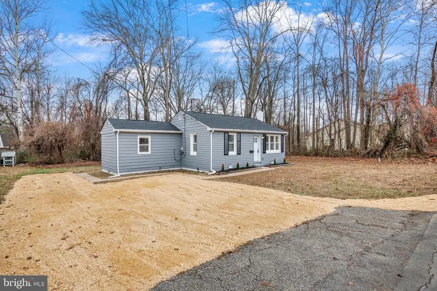 8119 Elizabeth Rd, Pasadena, MD 21122 - Image #2