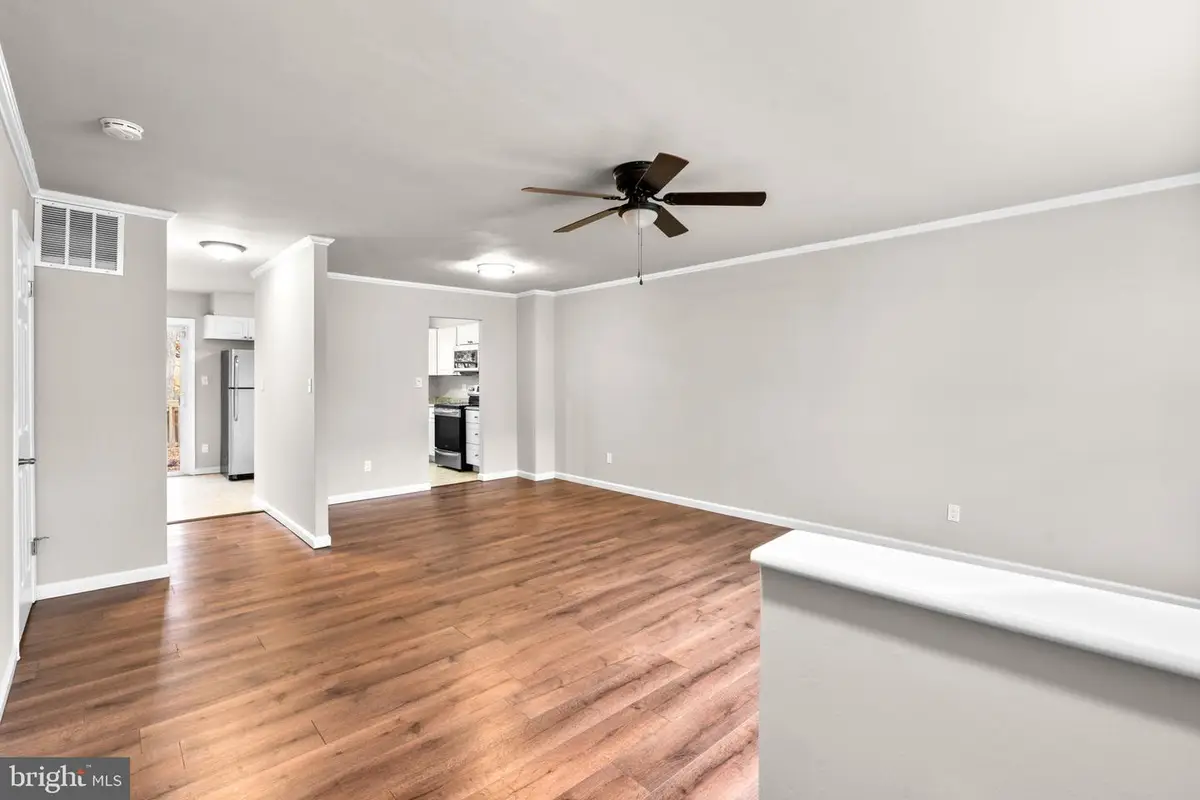 314 Woodleaf Ct, Glen Burnie, MD 21061 - Image #1