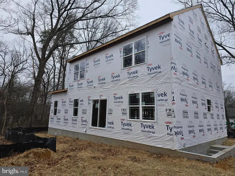 13 Luke Dr, Pasadena, MD 21122 - Image #3