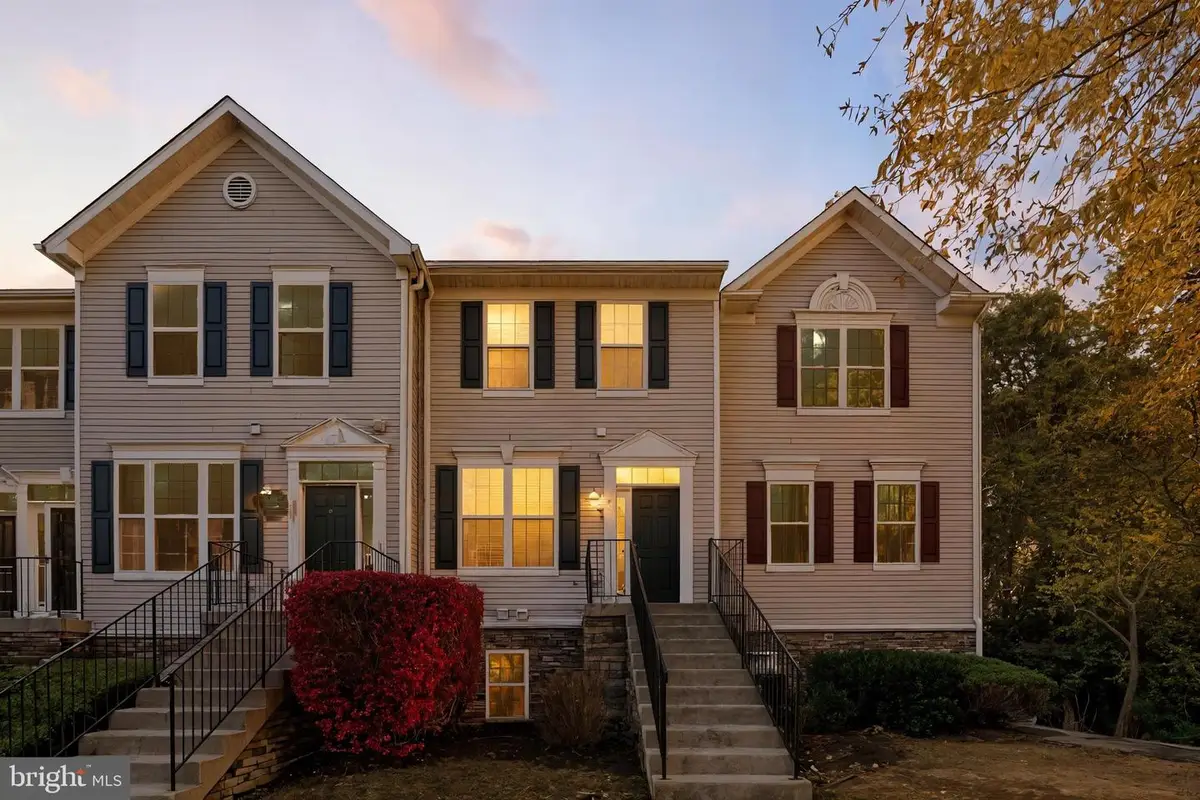 8656 Willow Leaf Ln, Odenton, MD 21113 - Image #1