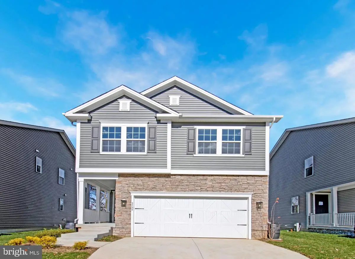 5724 Howard Dr, Glen Burnie, MD 21060 - Image #1