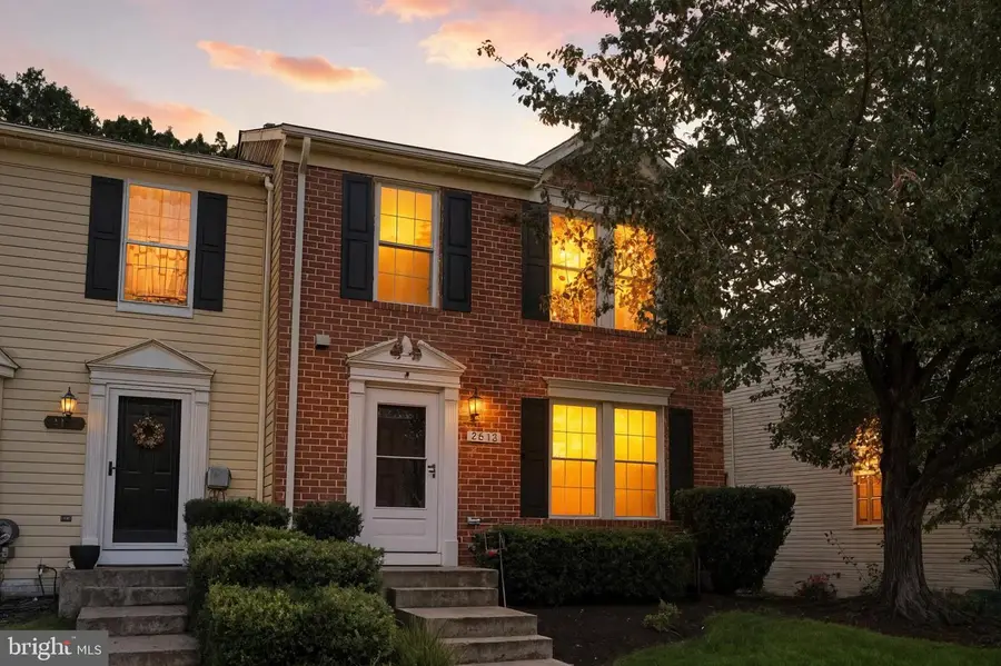 2512 Summers Ridge Dr, Odenton, MD 21113 - Image #2