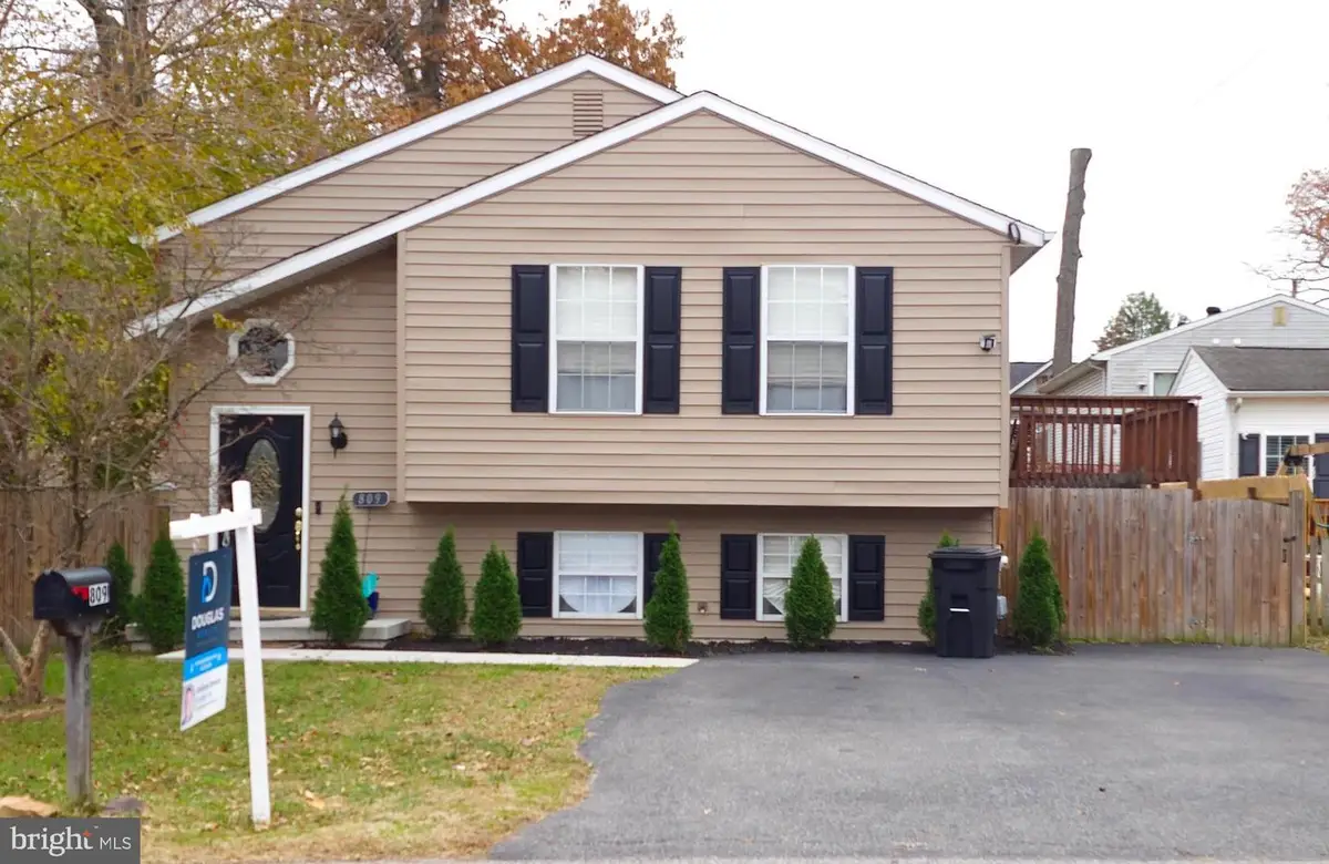 809 Duvall Hwy, Pasadena, MD 21122 - Image #1