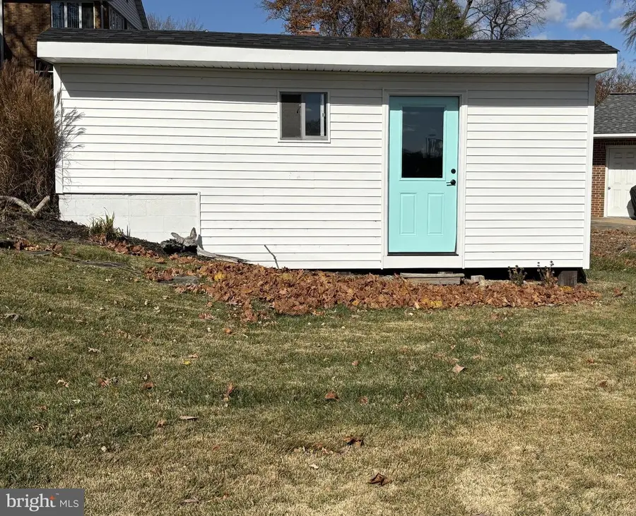 394 North Dr, Severna Park, MD 21146 - Image #2